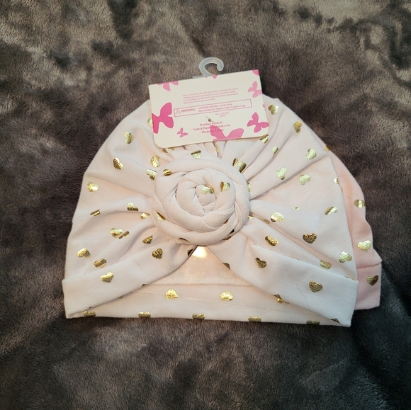 🩷 3/$15 Girls (12M) Carter's 4-piece Bundle, Onesie, Pants & 2-piece Hat Set - Picture 7 of 7